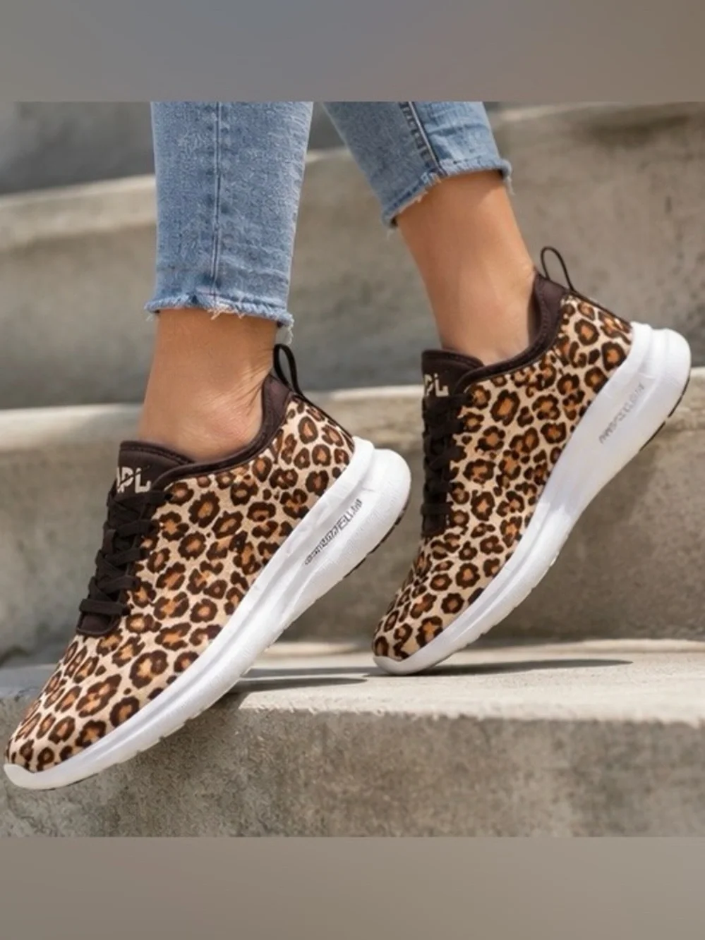 APL Phantom Leopard Print Sneakers Size 7.5 Athletic Propulsion Labs 🤎